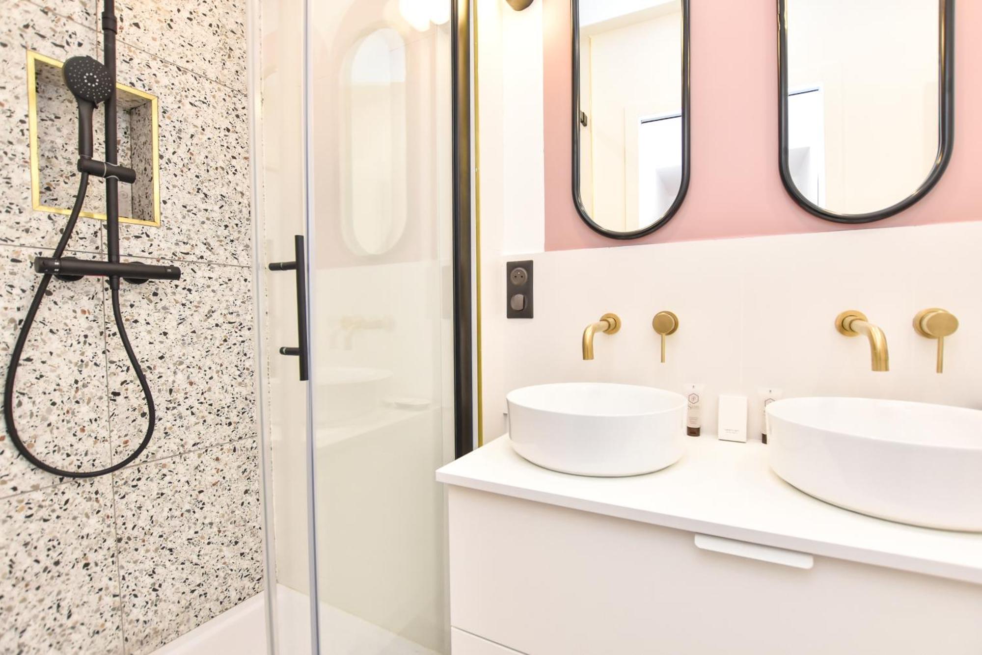 Charming And Cosy Flat Next To The Eiffel Tower Apartment Париж Екстериор снимка